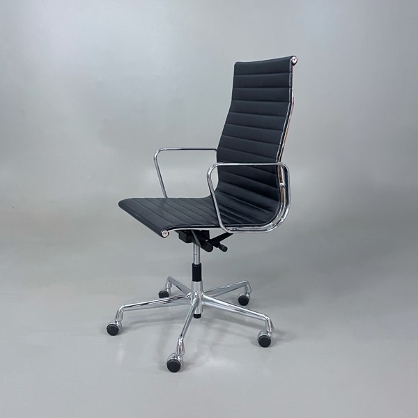 Kontorsstolar Vitra Aluminium Group EA 119 - Charles & Ray Eames