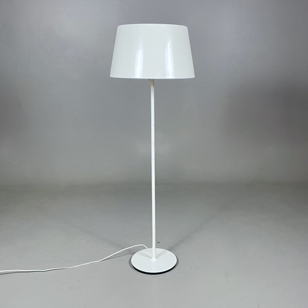 Golvlampa IKEA Kulla