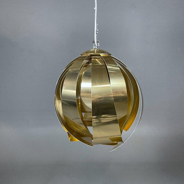 Taklampa i metal - mässing/guld