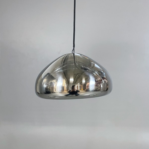 Taklampa Tom Dixon Viod FYND