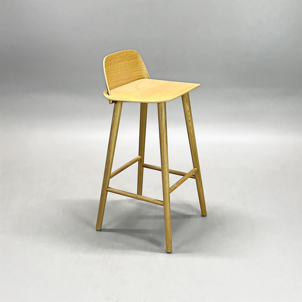FYND - Barstol MUUTO Nerd Bar Stool