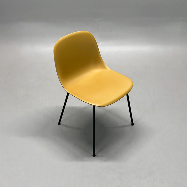 FYND - Stol MUUTO Fiber Side Chair