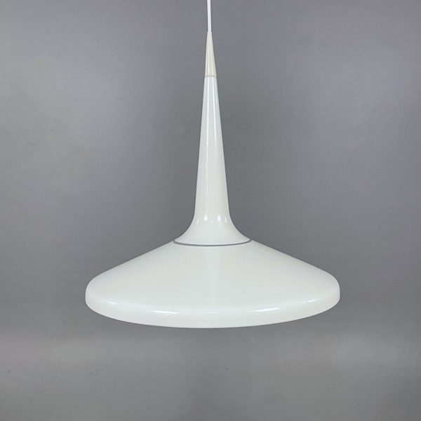 Taklampa Fritz Hansen Juicy