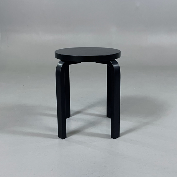 Alvar Aalto - Pall E60 - ARTEK