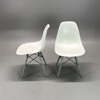 2st matstolar Plastic Side Chair DSW Charles & Ray Eames Vitra
