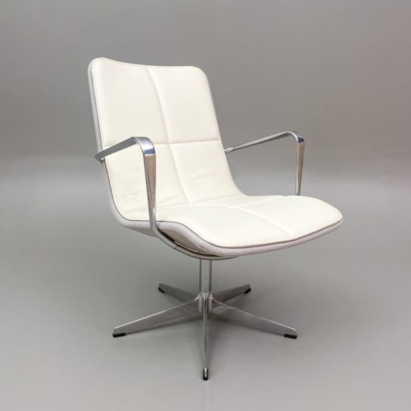 Fåtölj - "Kite" - Swedese