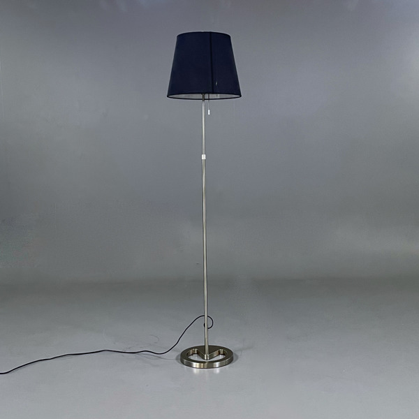 Golvlampa IKEA Nyfors
