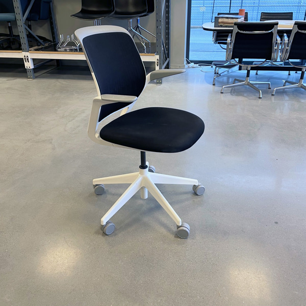 Steelcase Konferensstol Cobi