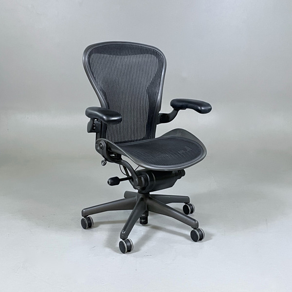 Herman Miller Kontorsstol Aeron B