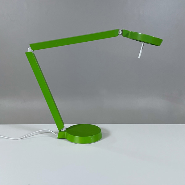 Skrivbordslampa Wästberg W081