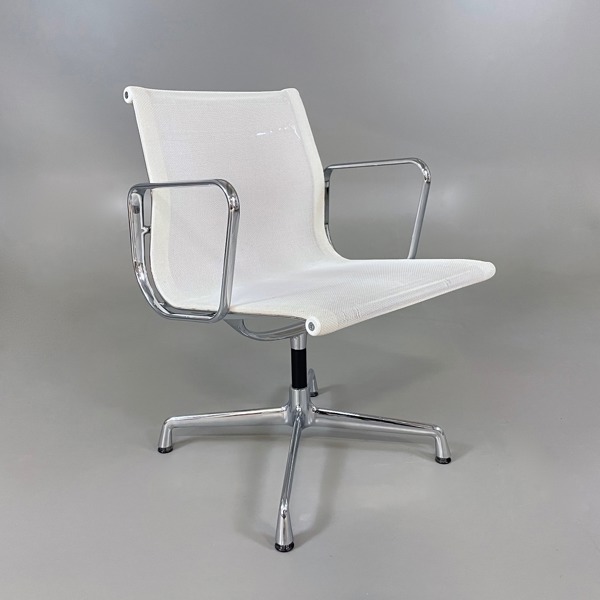 Arbetsstol Vitra Aluminium Chair EA 108