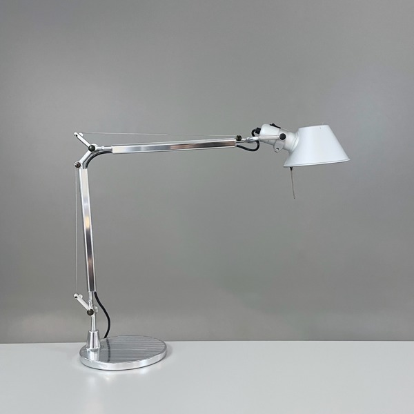 Skrivbordslampa Artemide Tolomeo Mini